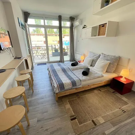 Albert Apartman Balatonbereny * Balatonberény