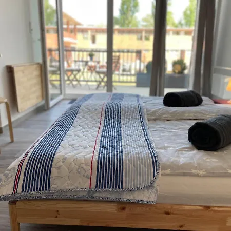 アパート Albert Apartman Balatonbereny *