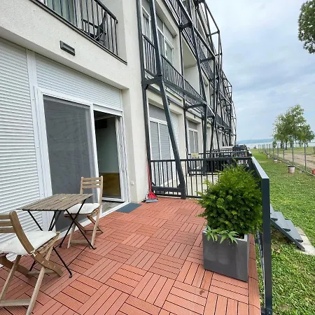 Albert Apartman Balatonbereny Appartement