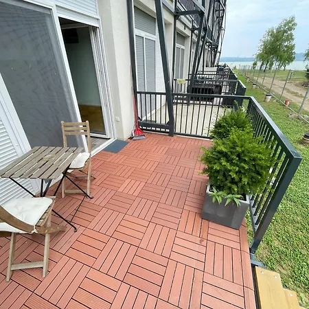 דירה Albert Apartman Balatonbereny