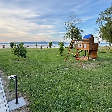 Apartment Albert Apartman Balatonbereny *